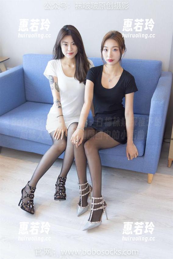 BoBoSocks袜啵啵-稚予 BoBoSocks袜啵啵 - 白棉袜窥探稚予的趣味人生:作品集原图中的小插曲!