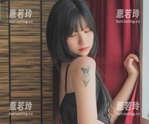 Hizzy(히지)少女，高清写真带你走进一个梦境