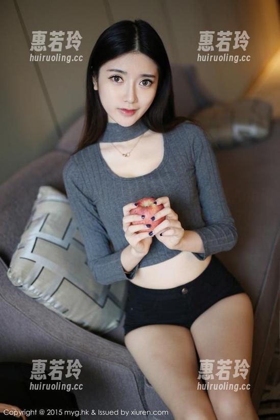 MyGirl美媛馆 - 精选图包：子纯儿Annie在礼服里翻车的一刻，真是太真实了！