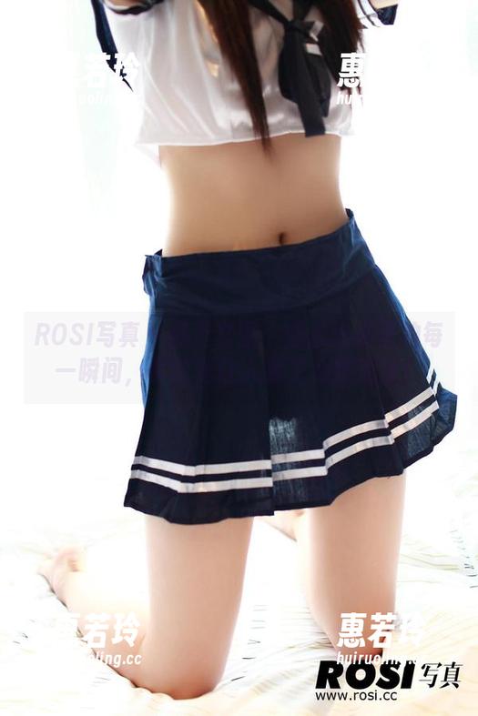 ROSI写真 - 精选套图：恋恋泳装里的每一瞬间，真的是让人看了心跳加速！