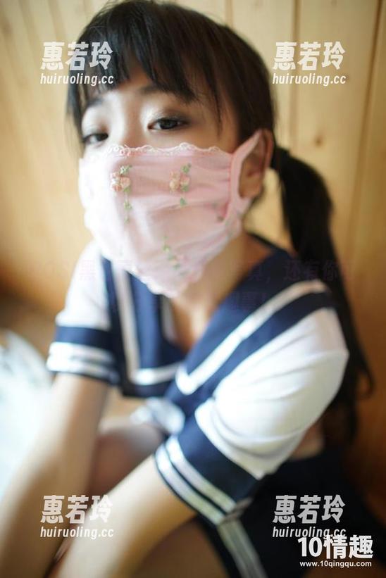 ROSI黑色蕾丝：不只是写真，还有你可以分享的幽默趣事！