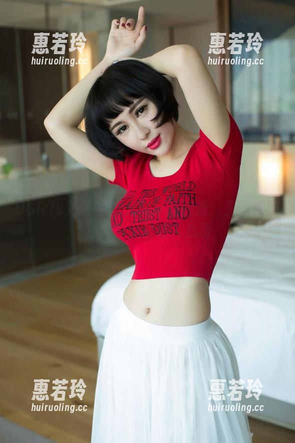UGirls尤果网 - 光与影的邂逅：王语纯的白衬衫美图让人心动