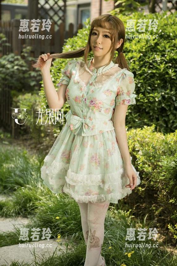 UGirls尤果网-颜美汐 UGirls尤果网 - 天台上的颜美汐私拍图集:一张照片抵得上百种心动,快来围观!