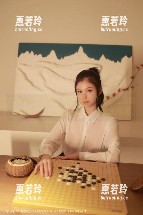 Xiuren秀人网-BABY_柒 Xiuren秀人网 - 白色调皮!BABY_柒的福利写真,适合任何想放飞自我的瞬间