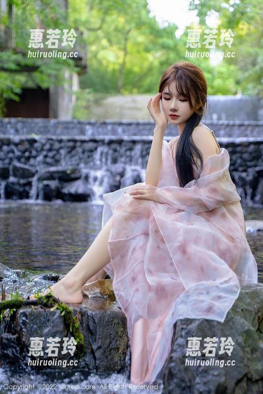 Xiuren秀人网 - 别再说和服只适合温柔女孩，来看看Elise谭晓彤的图片合集