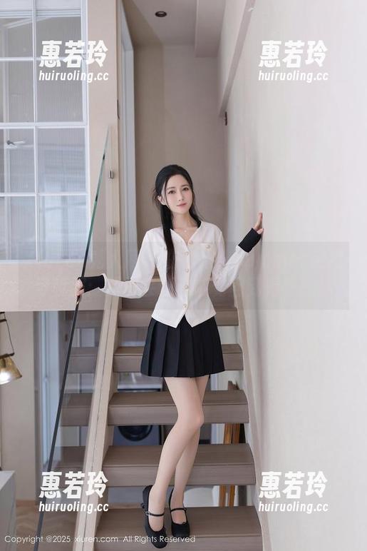 Xiuren秀人网-summer宝宝 Xiuren秀人网 - 在线跟着summer宝宝穿校服:原图会让你感觉回到青春期!