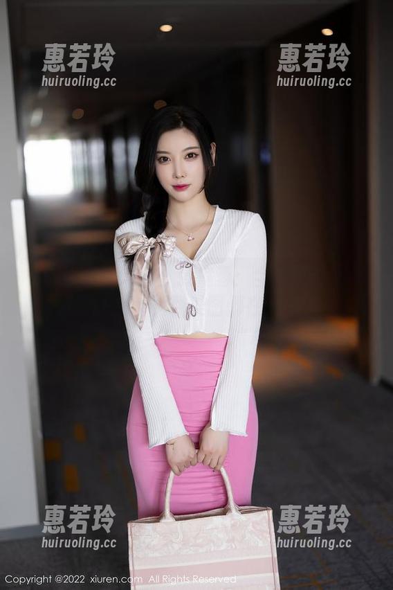 Xiuren秀人网 - 张庭蓉：全网最会做菜的厨娘，免费美图都在这里！