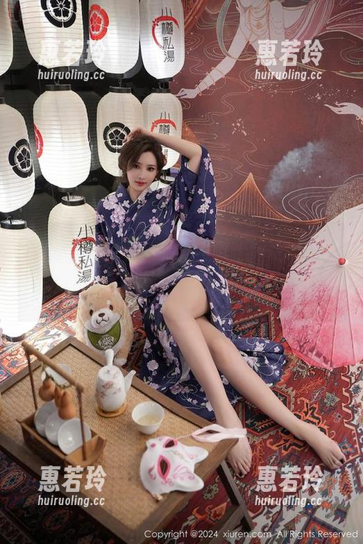Xiuren秀人网-林文文yooki Xiuren秀人网 - 黑白私拍合集:跟着林文文yooki,释放你的艺术细胞,不然就只能吃泡面了!