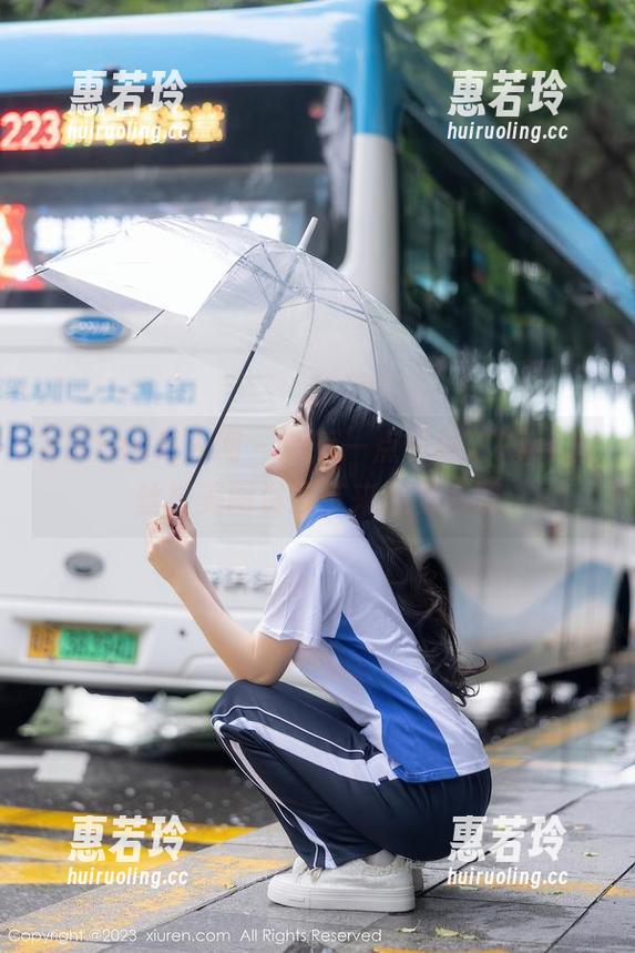 Xiuren秀人网 - 靠近一点，柚琪Rich的丝袜美图资源带来轻微心跳