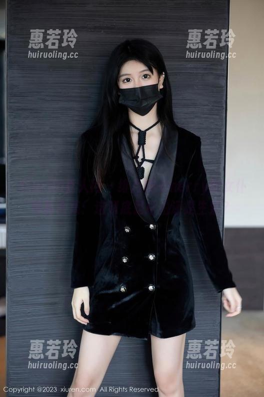 Xiuren秀人网 - 绯月樱-Cherry的女仆写真合集：这到底是摆拍还是生活？