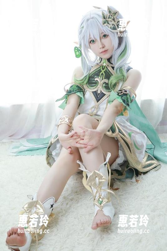 丝袜的秘密：asagiriai(爱ちゃん)用图片描绘的不止是视觉，还有那份隐秘的吸引！