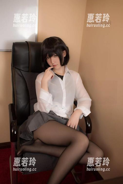 一小央泽 一小央泽带你醒来,下载高清早安学妹的美丽