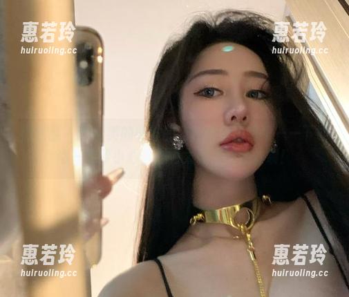 微密圈 - 不爱笑的赛琳的蓝色蕾丝包臀裙——下载后一定要小心，魅力太强可能会炸裂！