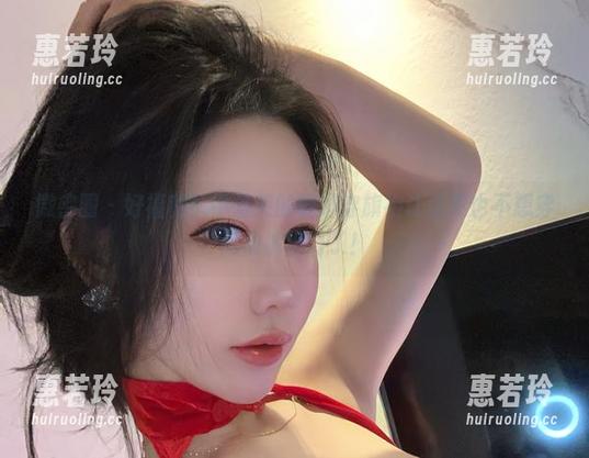 微密圈 - 好福利！不爱笑的赛琳穿旗袍让你再也不想穿运动裤出门了！