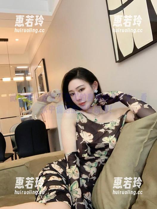 不爱笑的赛琳 微密圈 - 分享不爱笑的赛琳的死库水:看水中偶遇的那些瞬间!