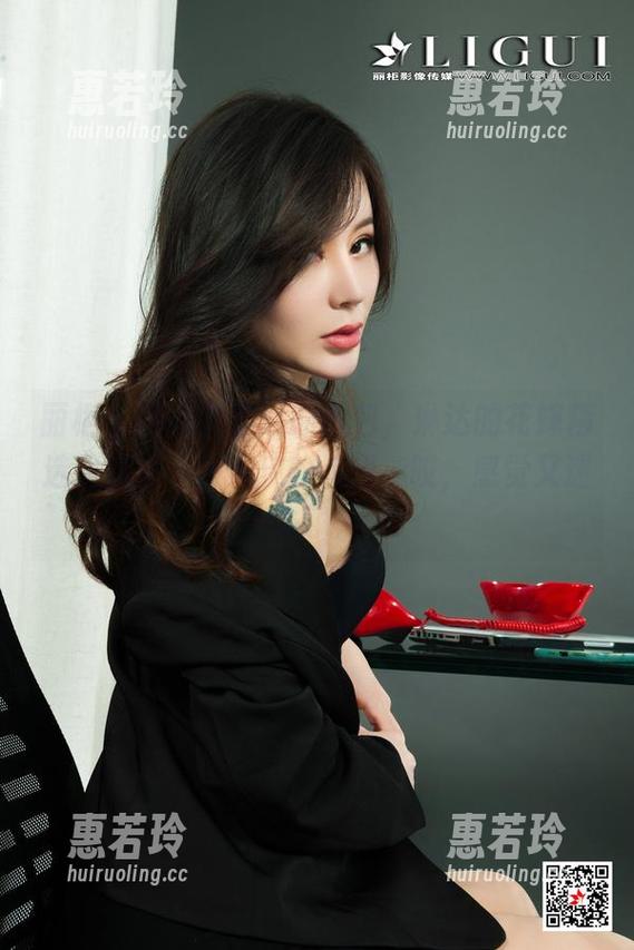 丽柜 - 这不是普通的图包，琳达的花嫁精选里透着一股淡淡的浪漫，哎，感觉又迷失了。