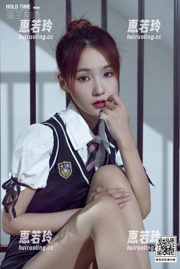 丽柜 - 苏黎的操控：原图与套图里的女孩，真的太犯规了！