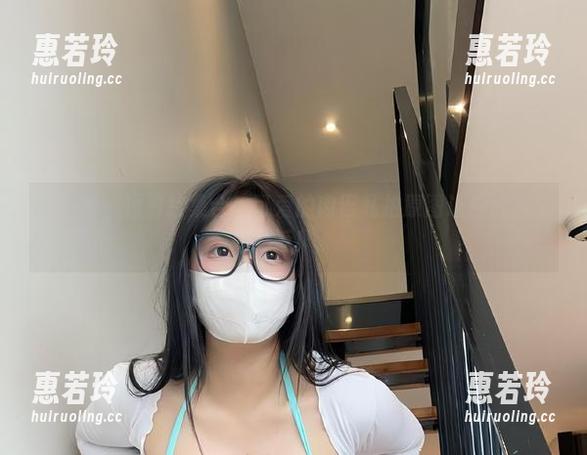微密圈 - 短裤控集合！可爱的肉巴私拍原图让你流连忘返！