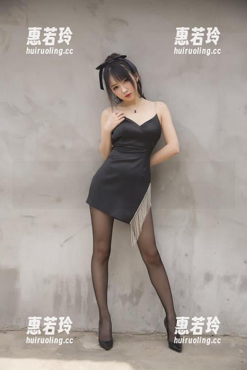 小女巫露娜的奶牛写真集：下载再也不怕闲得发慌，牛逼轰轰！