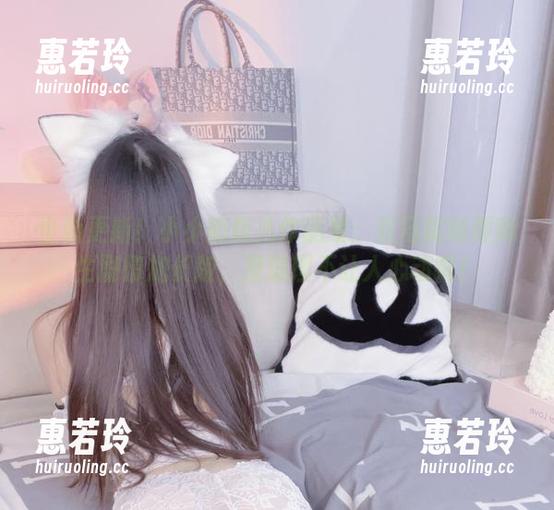 小小奶瓶儿 全新更新!小小奶瓶儿作品集:双马尾制服师生剧情加长版,没道理不让人心动啊!