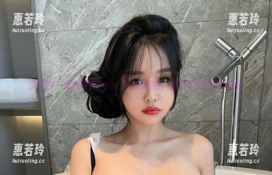 张鑫baby 微密圈 - 翻阅张鑫baby女王的图包,找寻那抹隐秘的缱绻