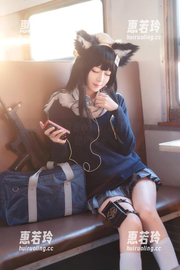弥音音ww 美图时刻:弥音音ww、浴缸与那些奇妙的Pose