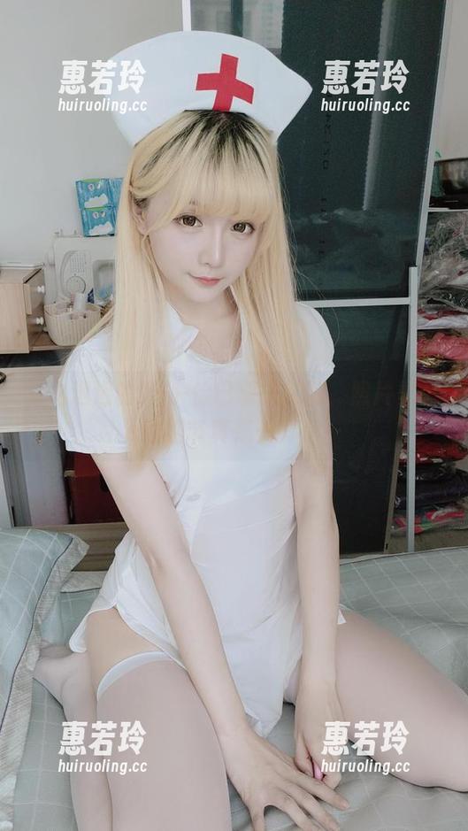 星之迟迟 星之迟迟的增刊-恰巴耶夫礼服,照片里cos的细节真是…真是…