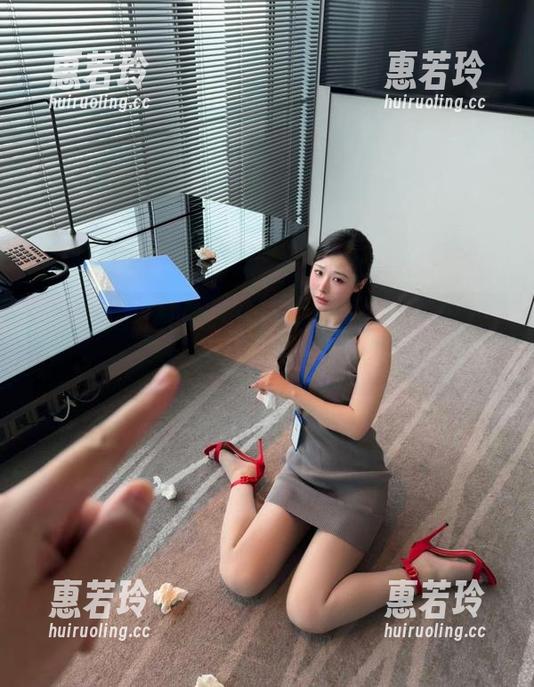 微密圈 - 是小逗逗的空姐在线作品，锁定每一个迷人瞬间！