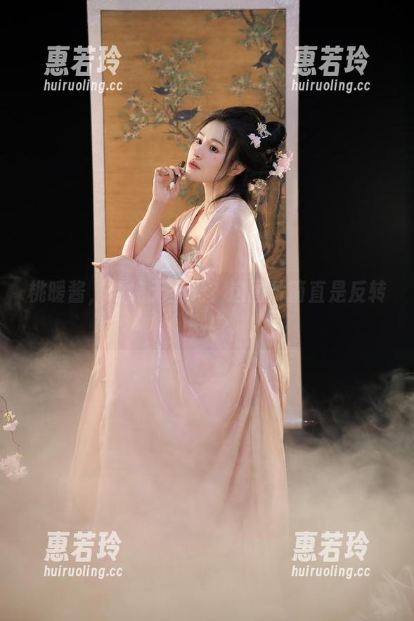 桃暖酱 桃暖酱,清纯无圣光?这图片简直是反转剧!