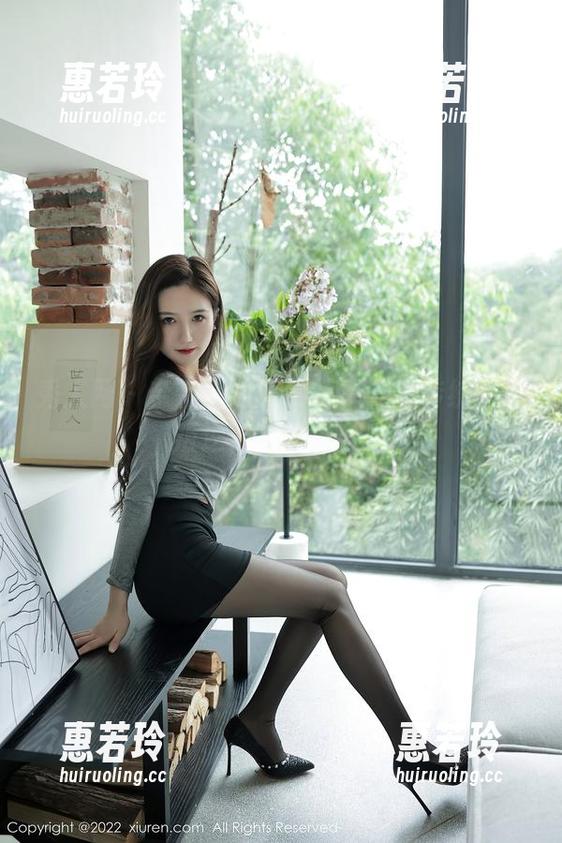 秀人网-奈奈Fox 秀人网 - 奈奈Fox婚纱写真:当传统遇上叛逆,趣味满分!