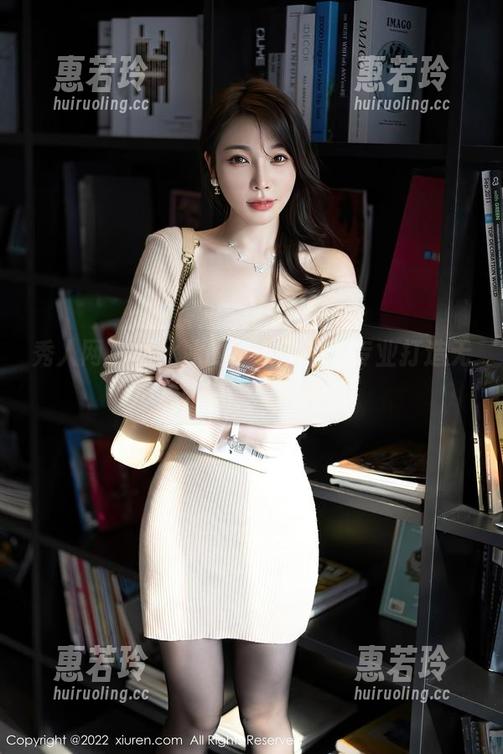 秀人网 - 田冰冰的皮衣图包，专业打造无圣光的酷感氛围！