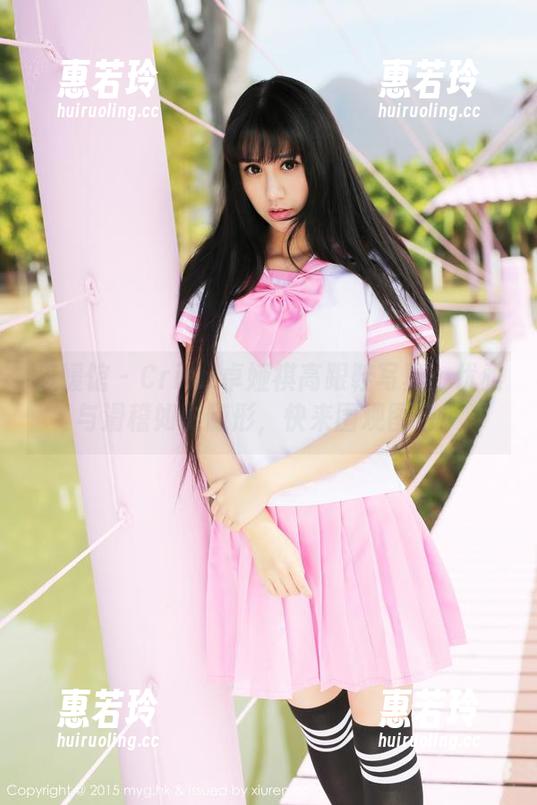 美媛馆-Cris_卓娅祺 美媛馆 - Cris_卓娅祺高跟鞋写真:优雅与滑稽如影随形,快来围观图包!
