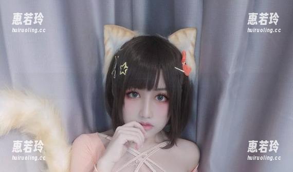 芊川一笑MNK 芊川一笑MNK的JK:点开下载,感受偶像光辉的瞬间!