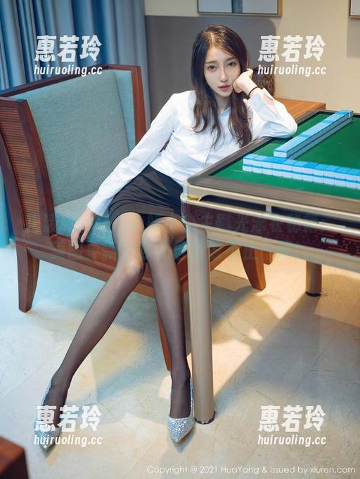 花漾show-心妍小公主 花漾show - 心妍小公主曝光泳衣秘籍:美图更新让你夏日清凉不止一度!