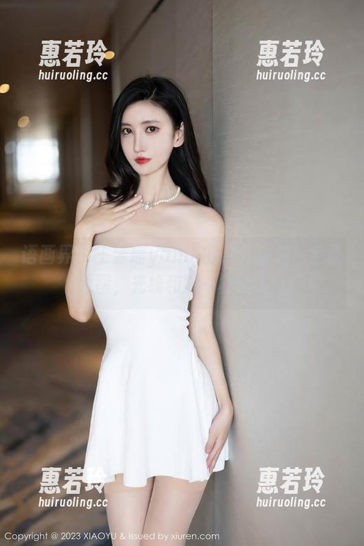 语画界-王馨瑶yanni 语画界 - 王馨瑶yanni的户外图包,全是原图,光线和她一样迷人!