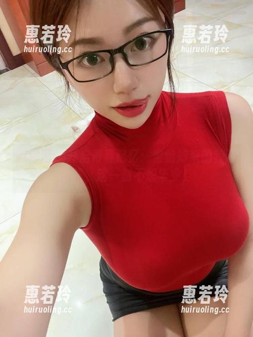 微密圈 - 开启青春记忆：雪怡妹纸的校服图集，这一刻不想毕业！