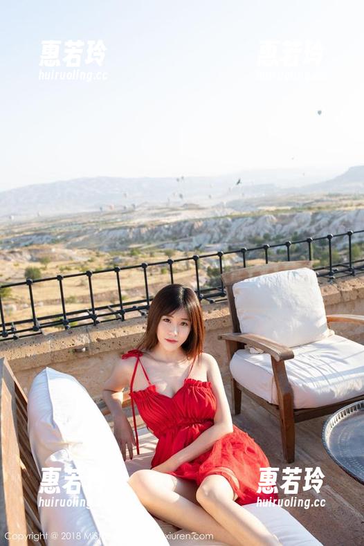 魅妍社 - 在线强迫症：美昕Yumi的长腿写真，谁能抵挡住？